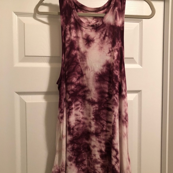 American Eagle Soft + Sexy flowy tank top - Picture 2 of 3